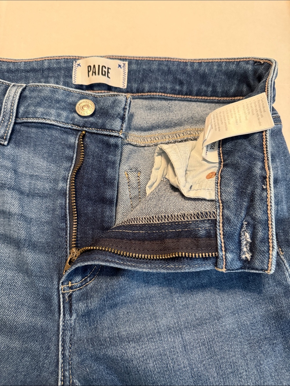 Paige High Rise Laurel Canyon Bootcut Jean Medium Wash Zane Size 27 - Picture 9 of 16